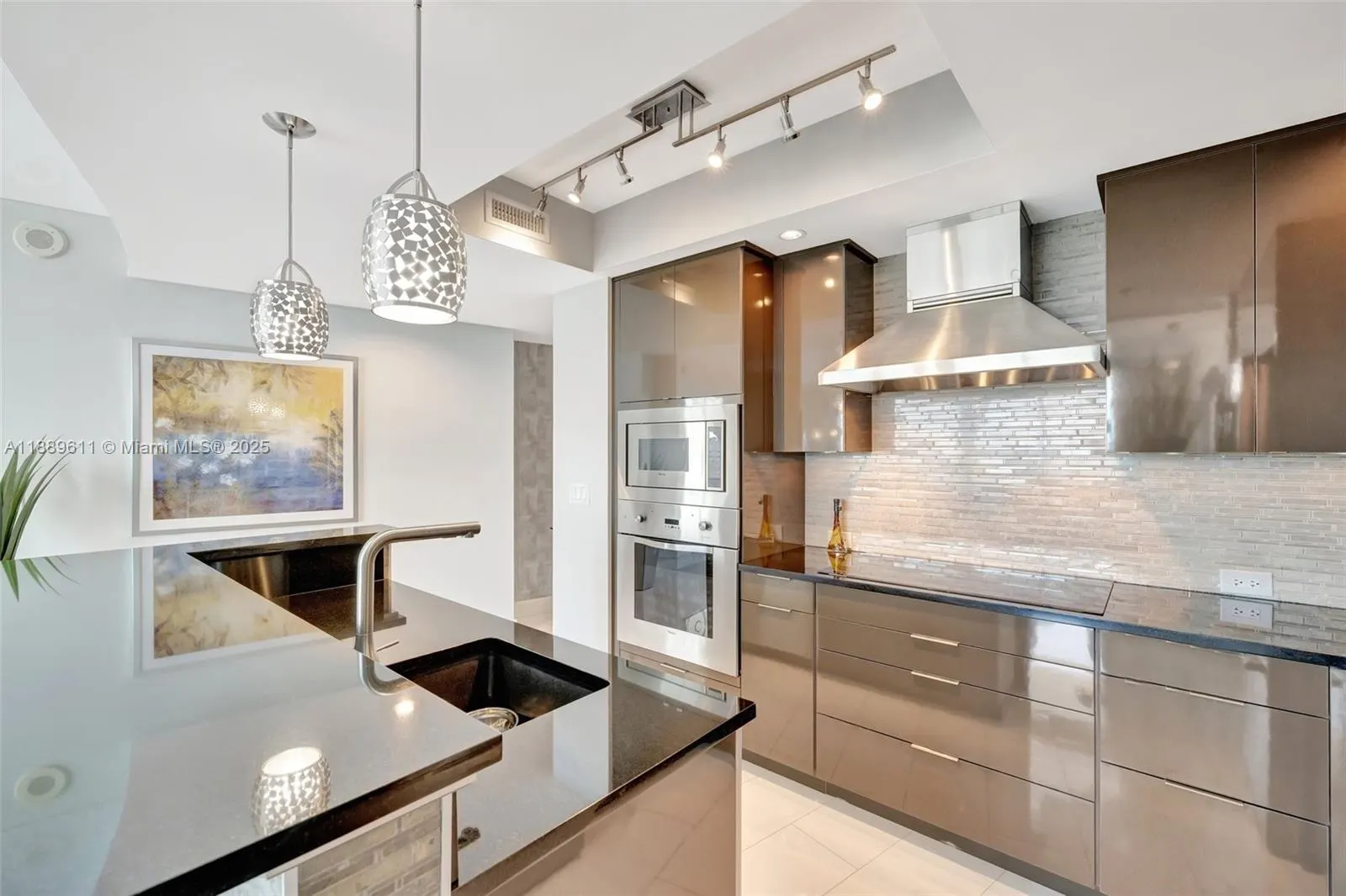 1 N Ocean Blvd, #1511