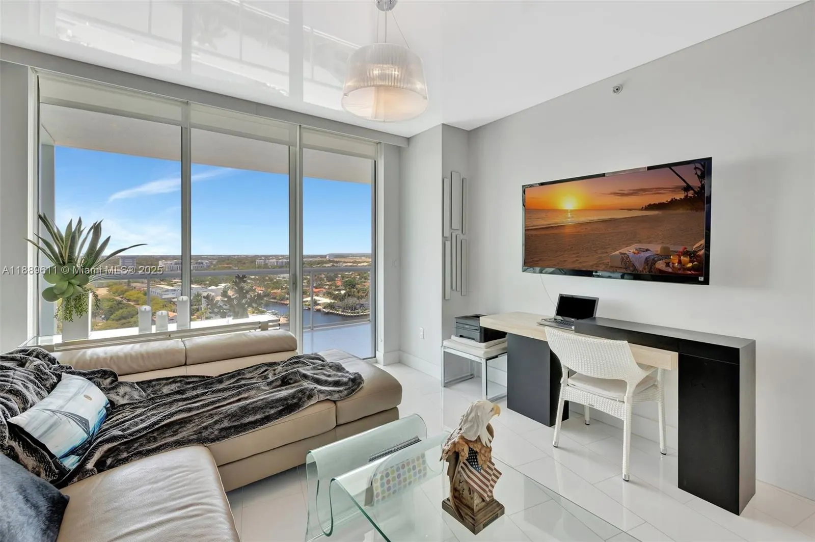 1 N Ocean Blvd, #1511