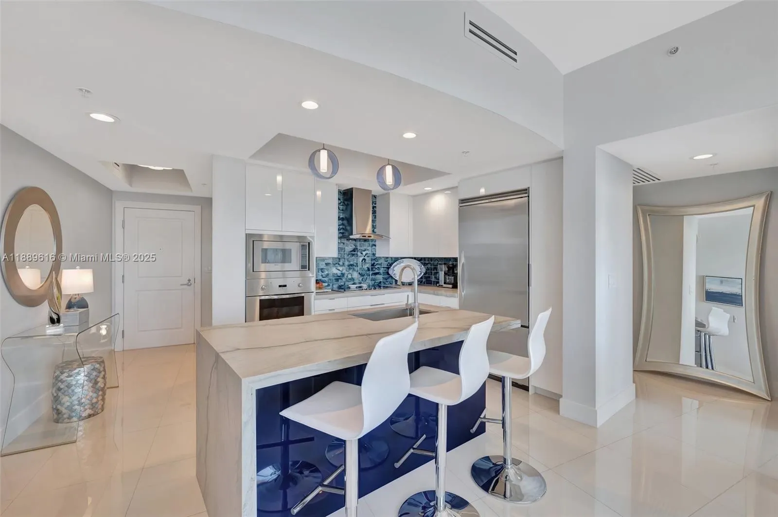 1 N Ocean Blvd, #1713