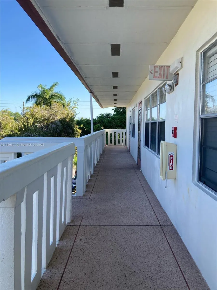 157 Fanshaw D, #157