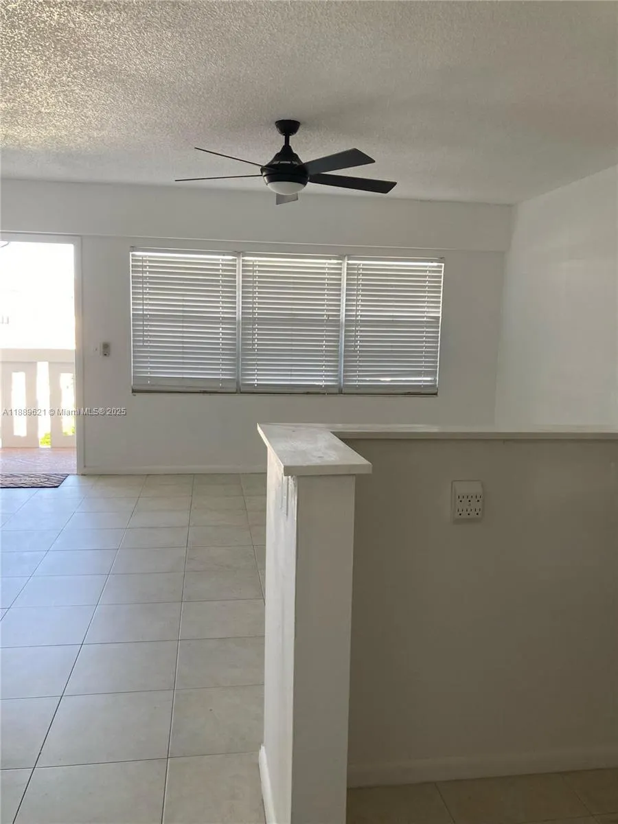 157 Fanshaw D, #157