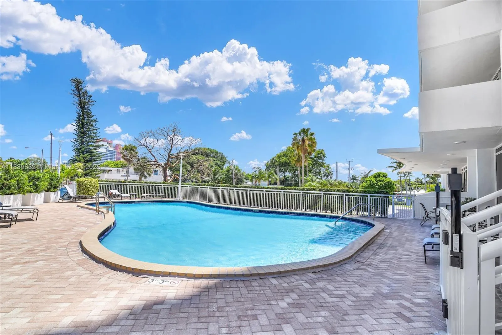 2701 N Ocean Blvd, #15B