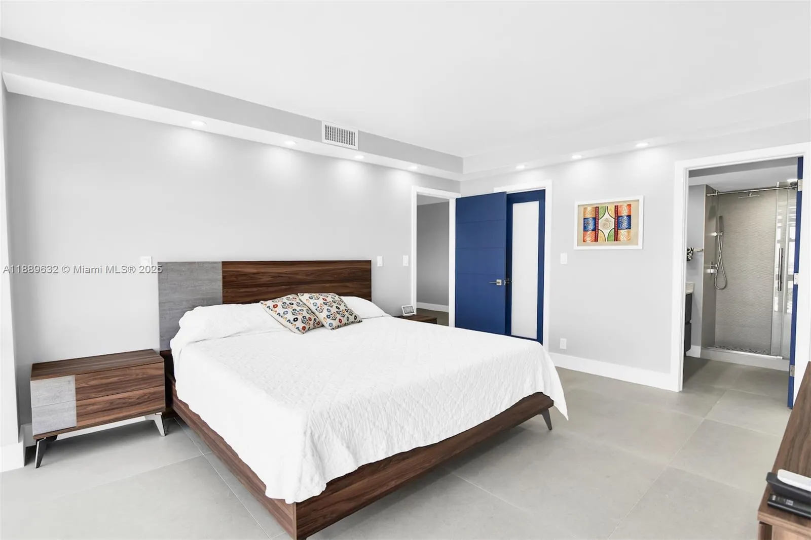2701 N Ocean Blvd, #15B