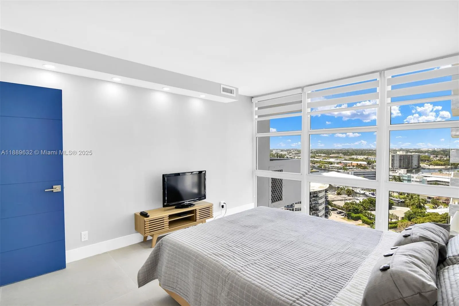 2701 N Ocean Blvd, #15B