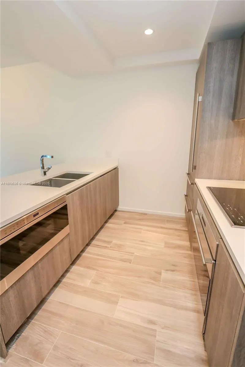 801 S Miami Ave, #3606