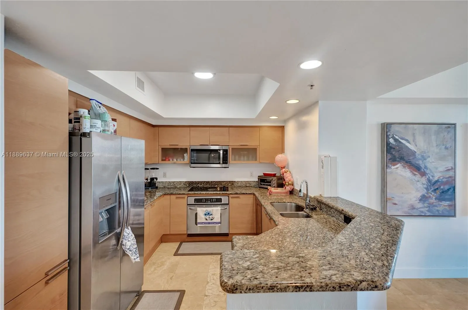 14951 Royal Oaks Ln, #1704