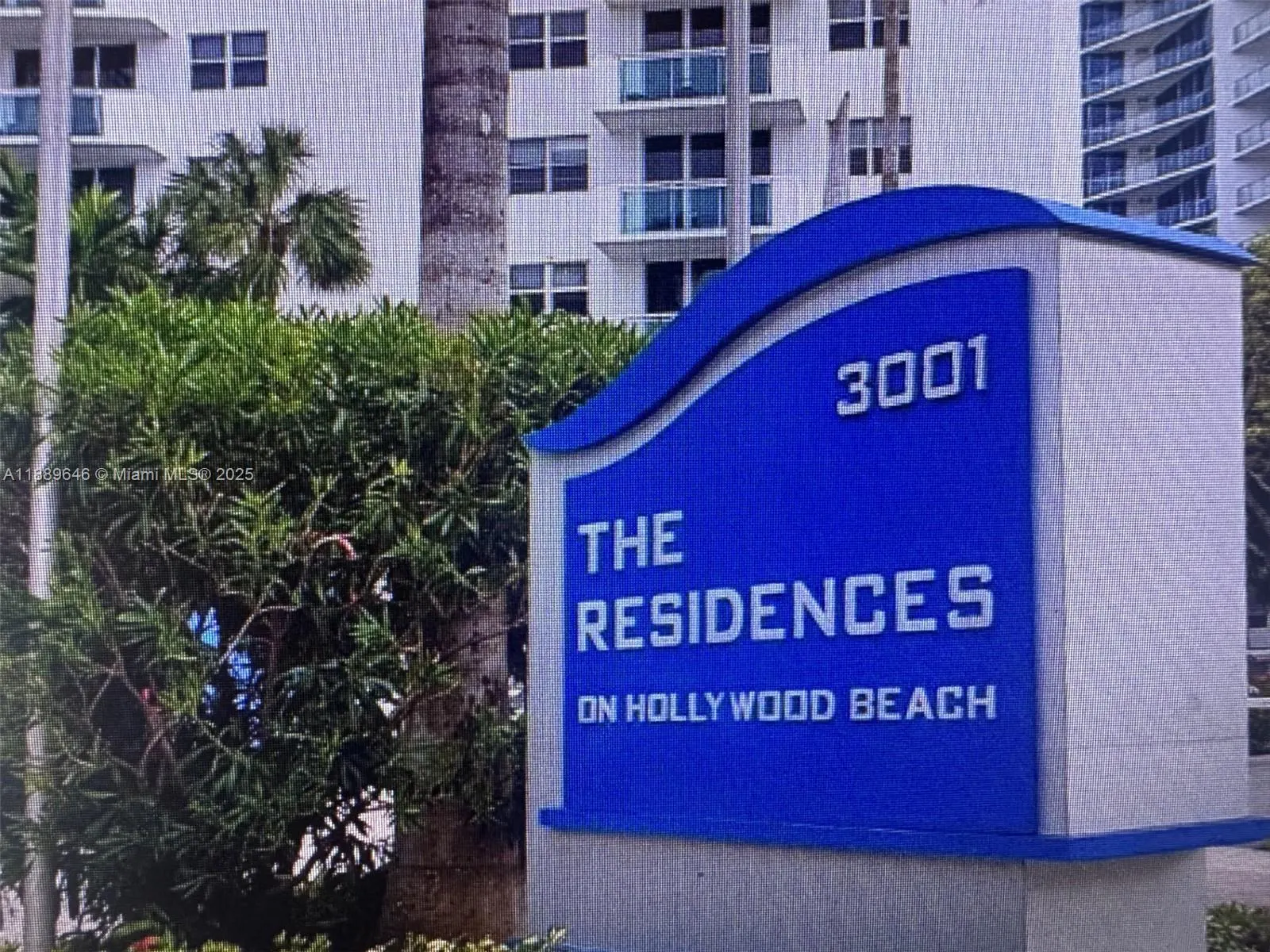 3001 S Ocean Dr, #907