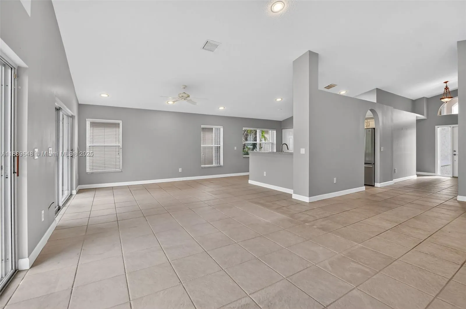 8895 Harrods Dr