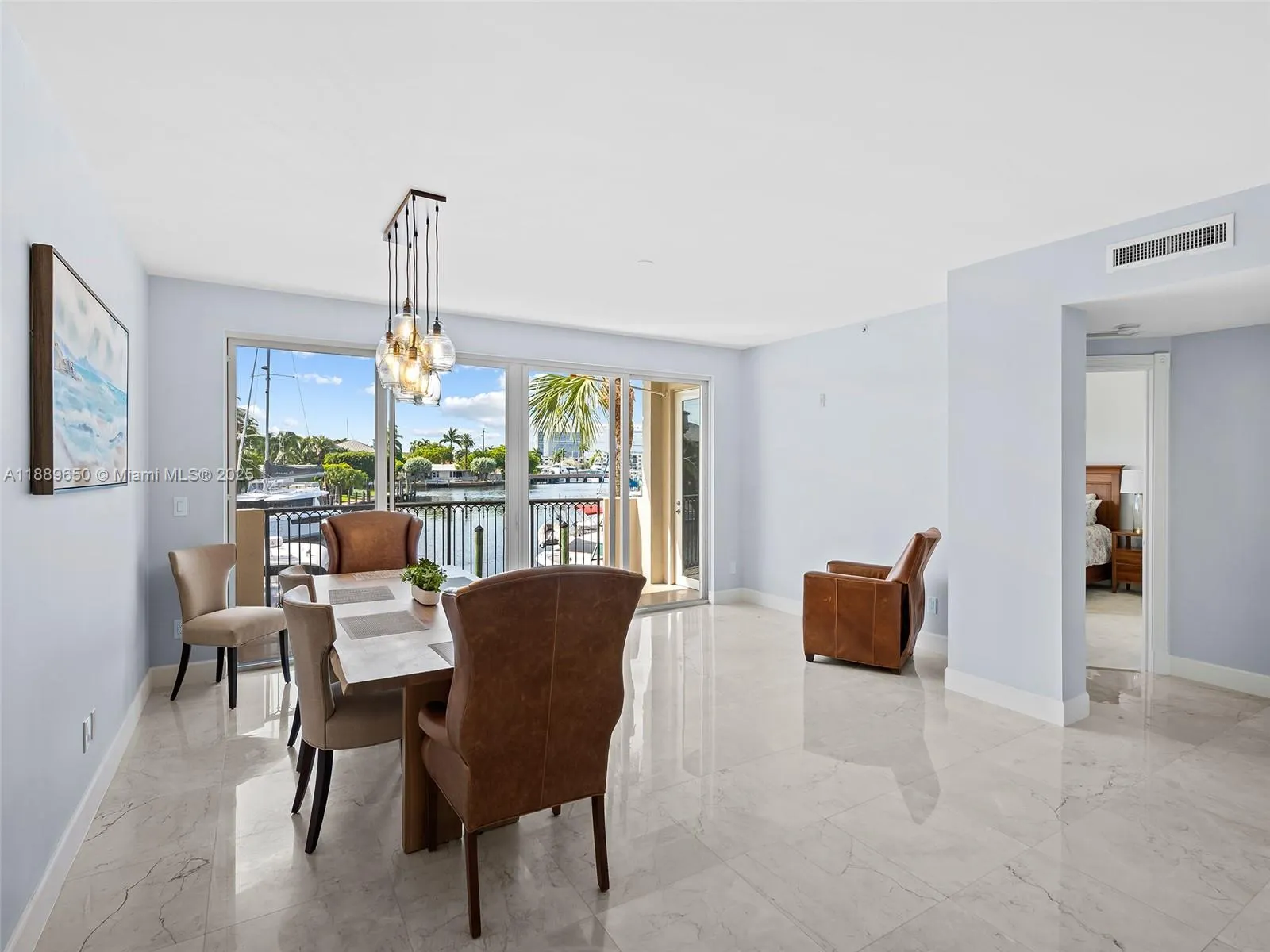1414 SE 12th St, #1B