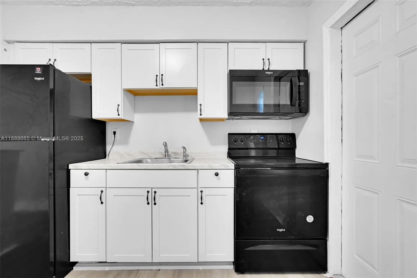 746 SW 4th St, #746
