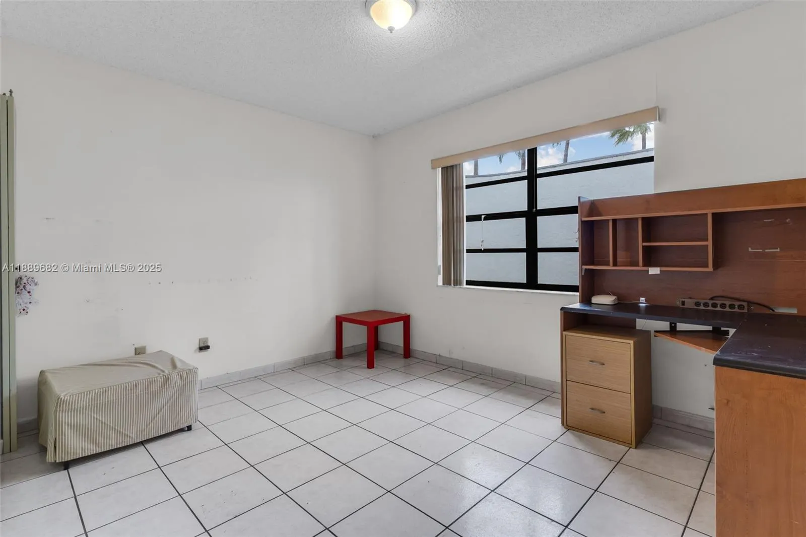 18370 Mediterranean Blvd, #1-25