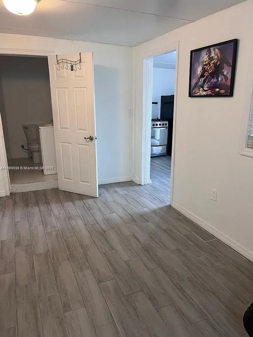 27 SW 55th Ave Rd
