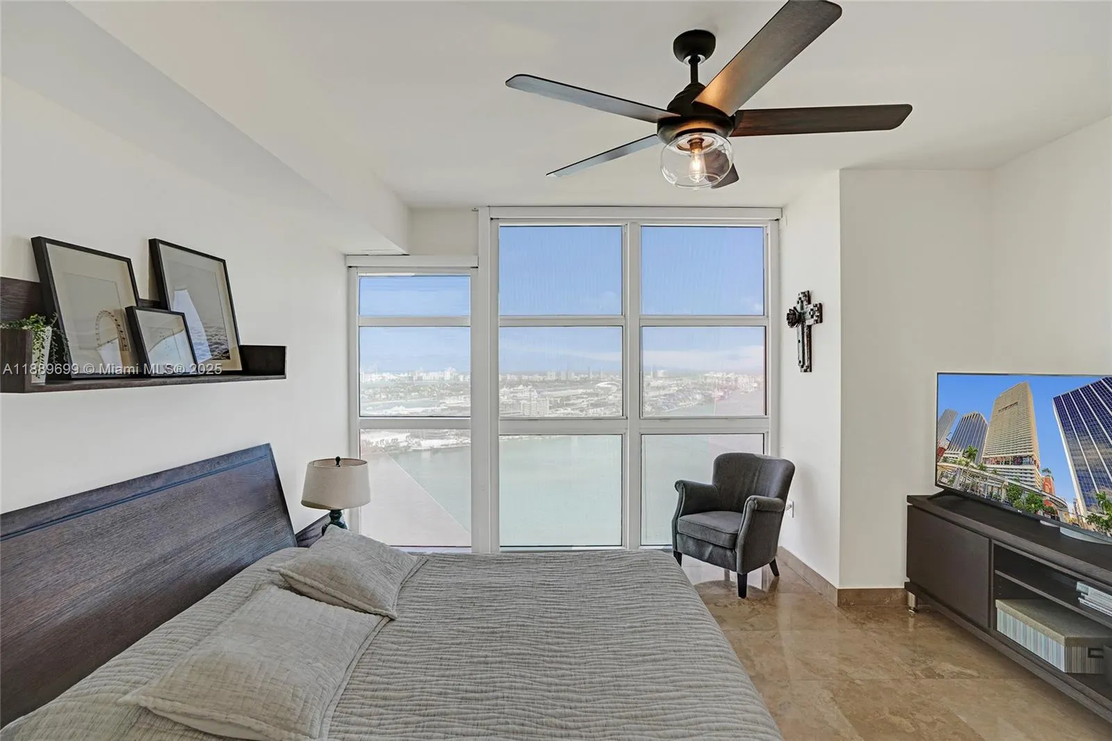 50 Biscayne Blvd, #3908