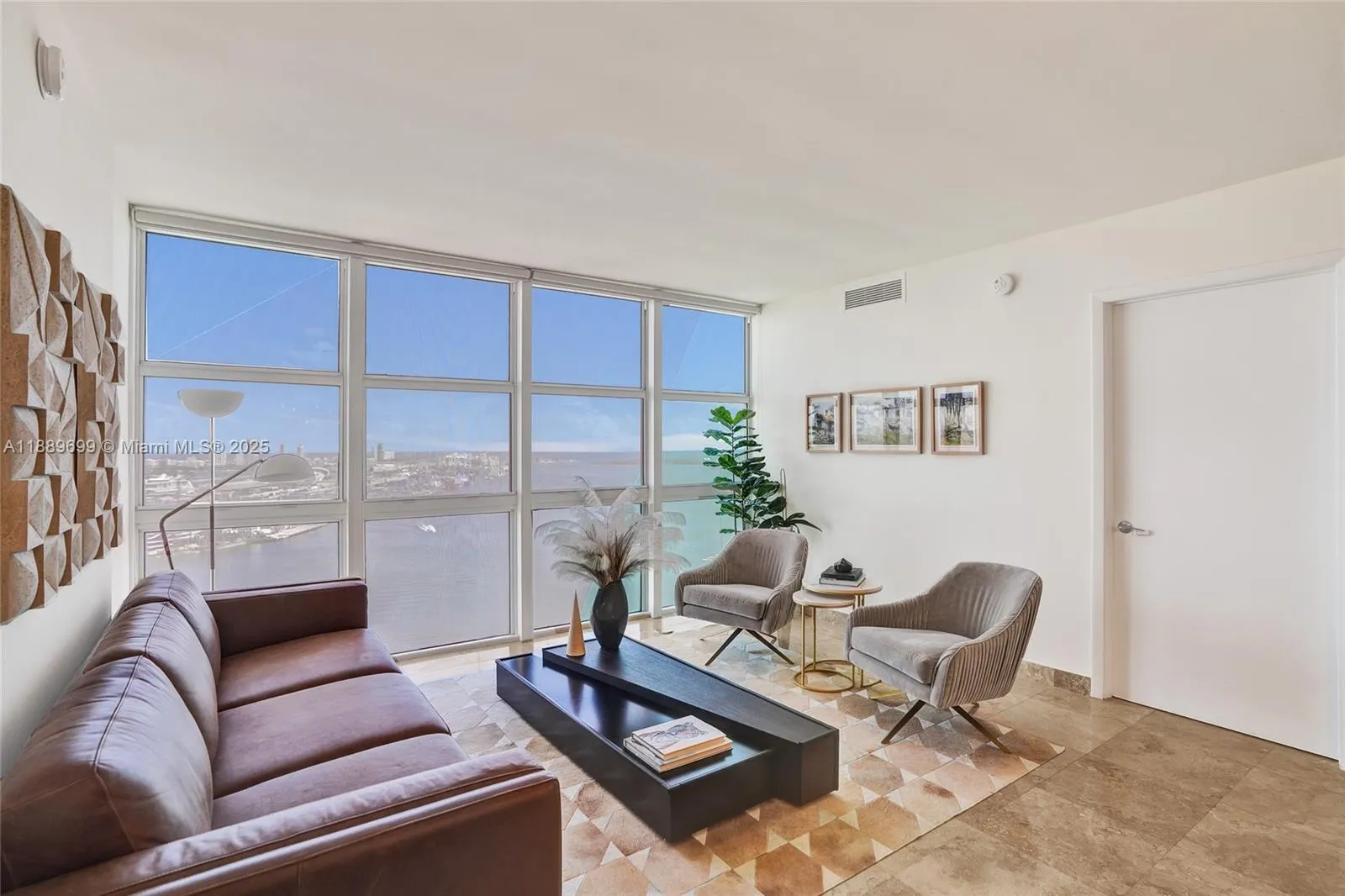 50 Biscayne Blvd, #3908