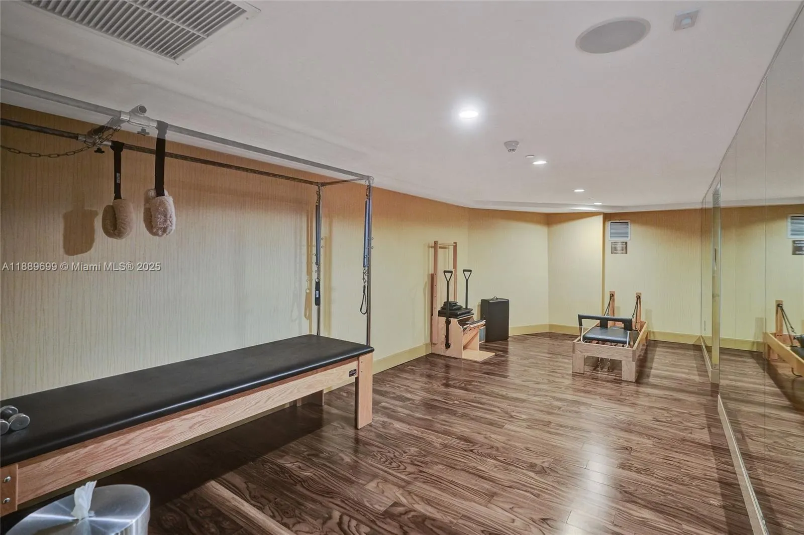 50 Biscayne Blvd, #3908