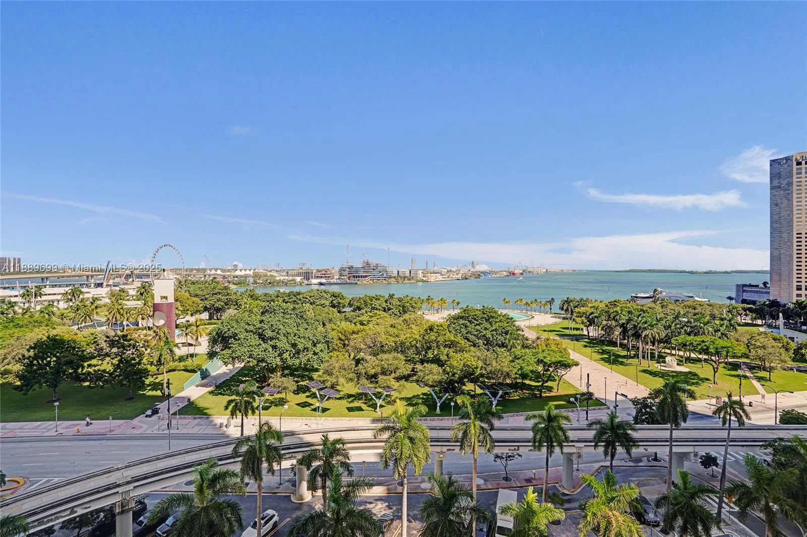 50 Biscayne Blvd, #3908