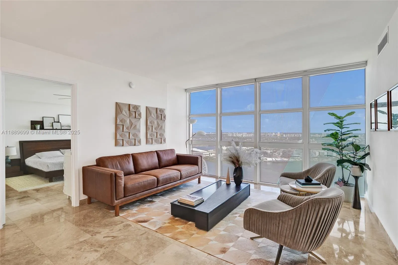 50 Biscayne Blvd, #3908