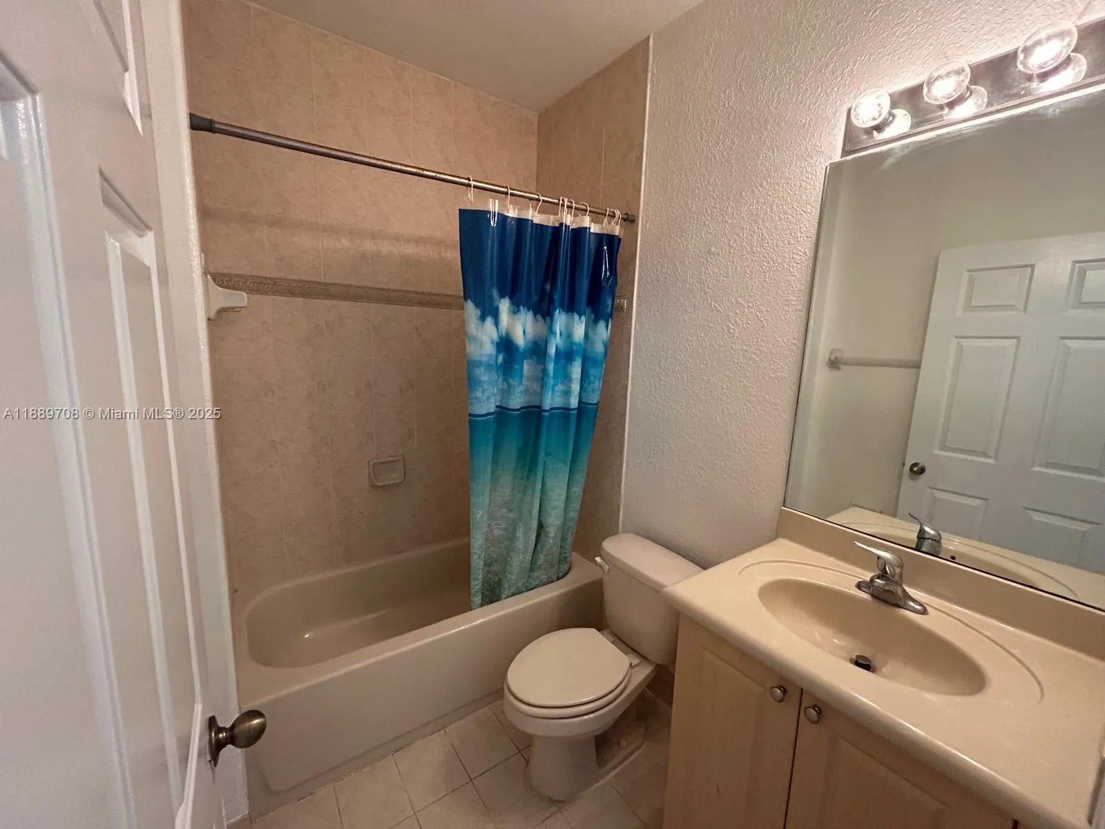 1406 SE 26th Ct, #311