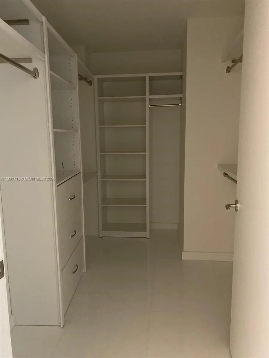 851 NE 1st Ave, #2501