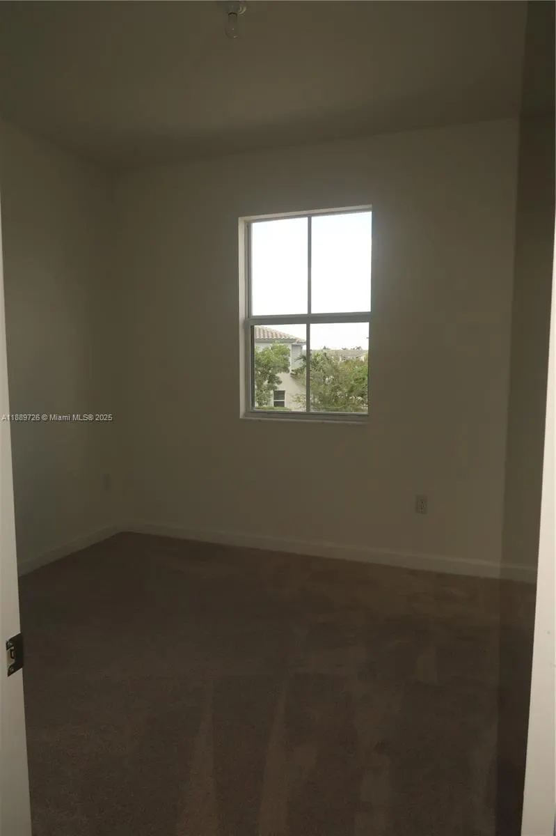 1501 SE 27th Rd