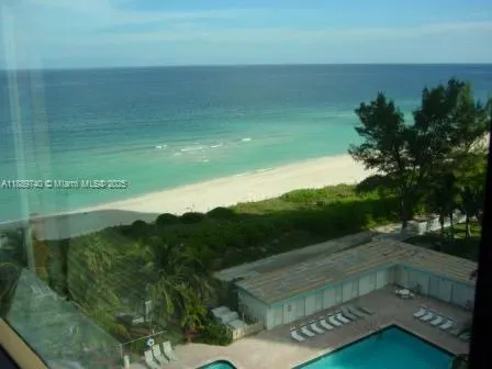 6345 Collins Ave, #937