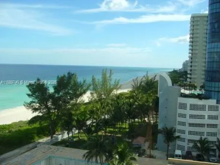 6345 Collins Ave, #937