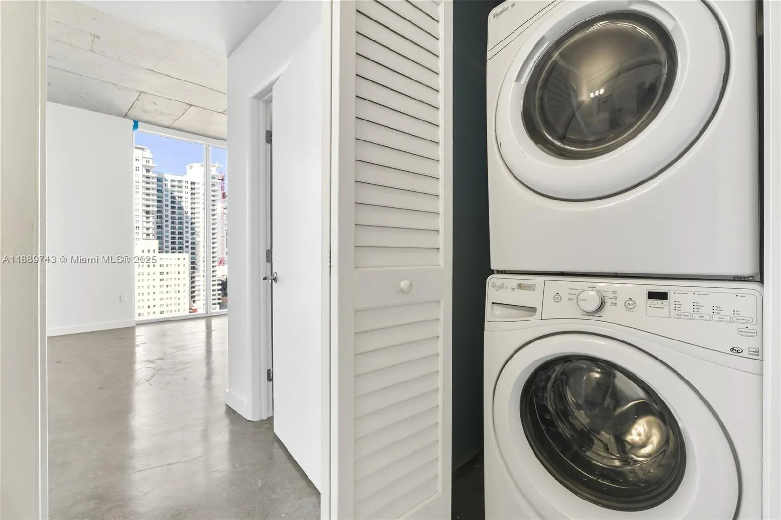 151 SE 1st Street, #2002