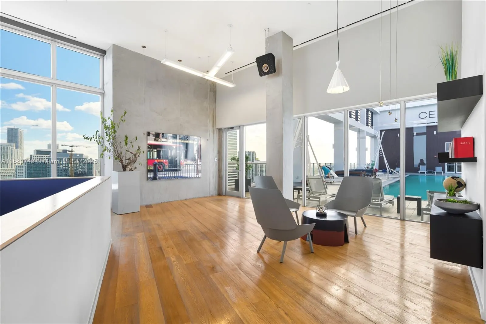 151 SE 1st Street, #2002