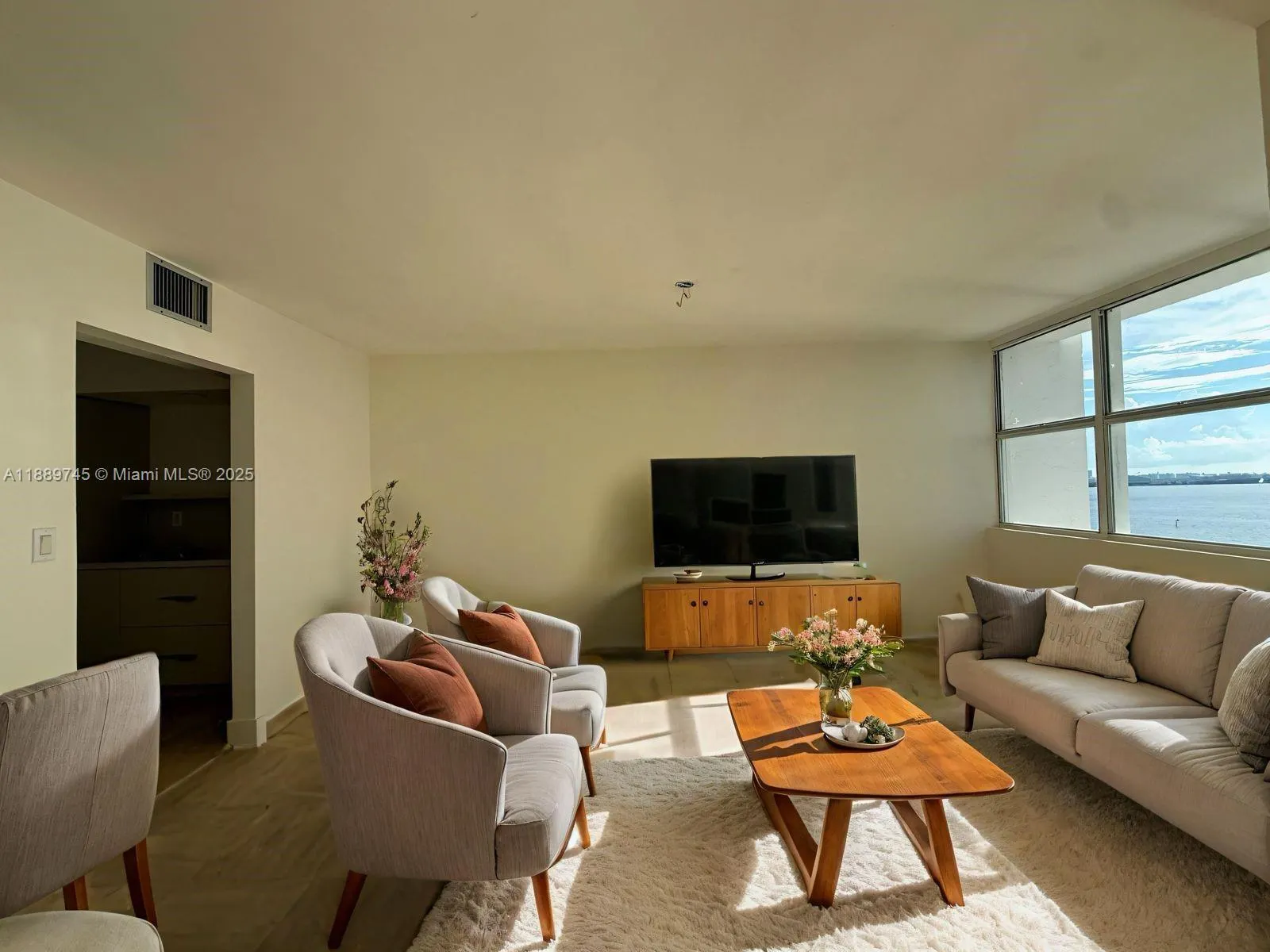 1420 Brickell Bay Dr, #1203A