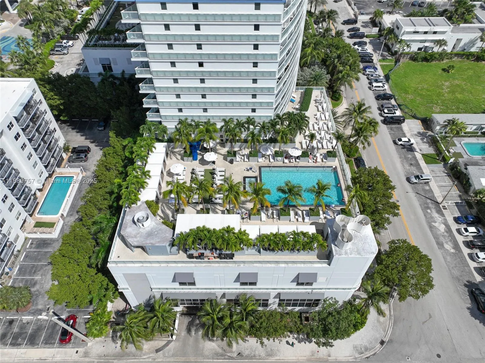 3101 Bayshore Dr, #1704