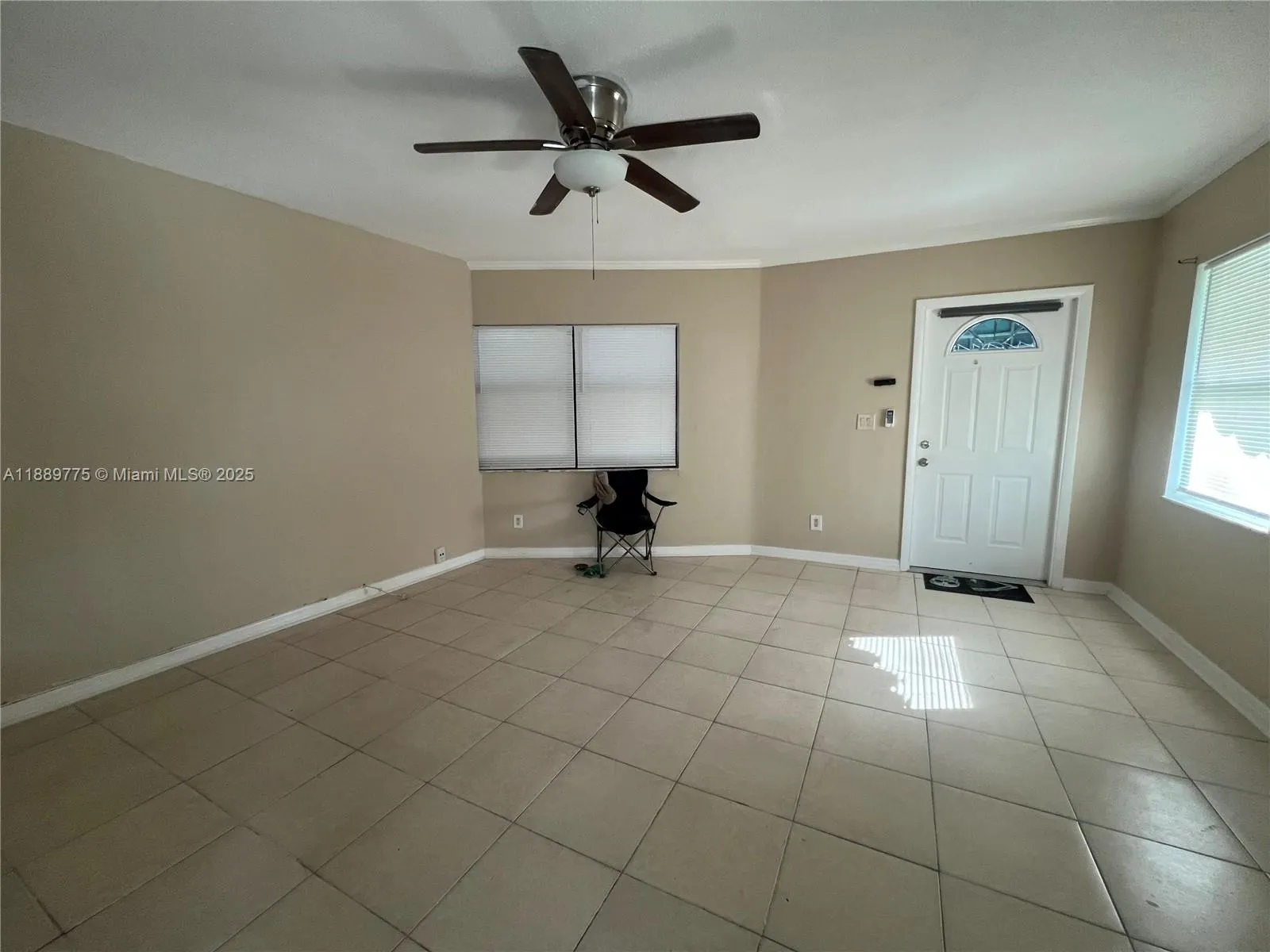 3050 Hayes St, #1
