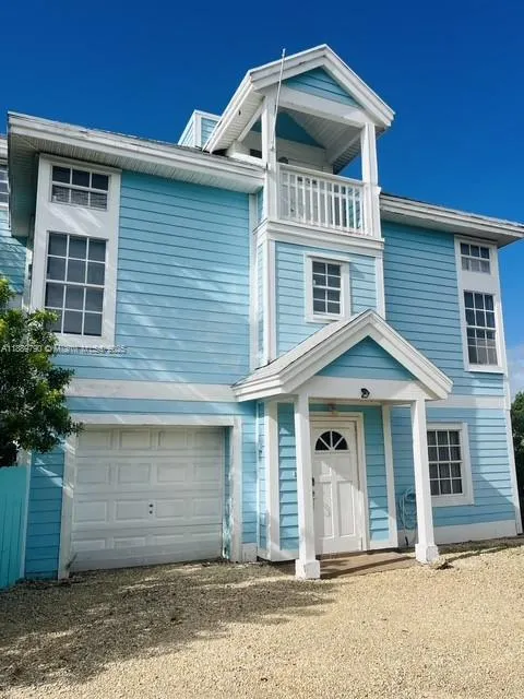 202 W Canal Dr
