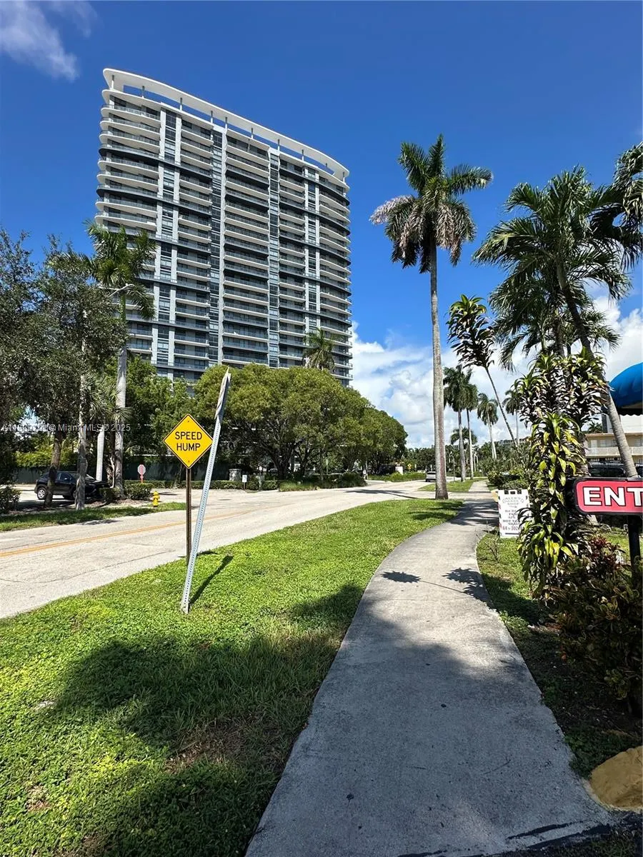 26 Diplomat Parkway, #2248