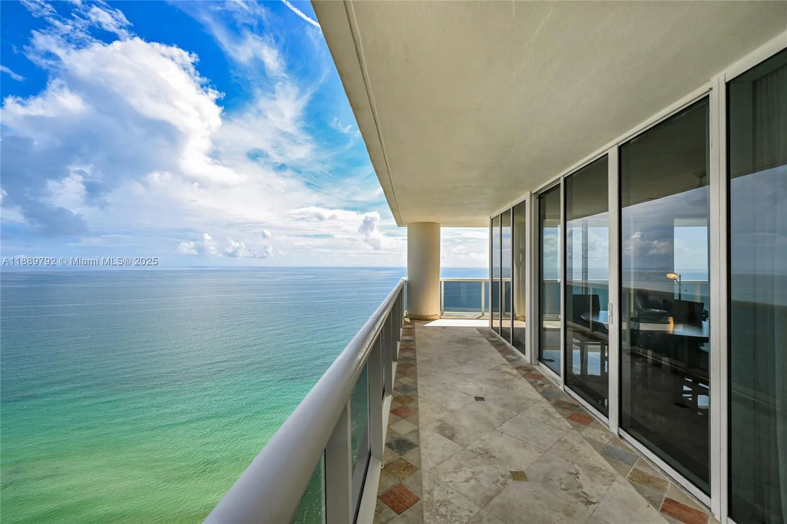 1850 S Ocean Dr, #4001