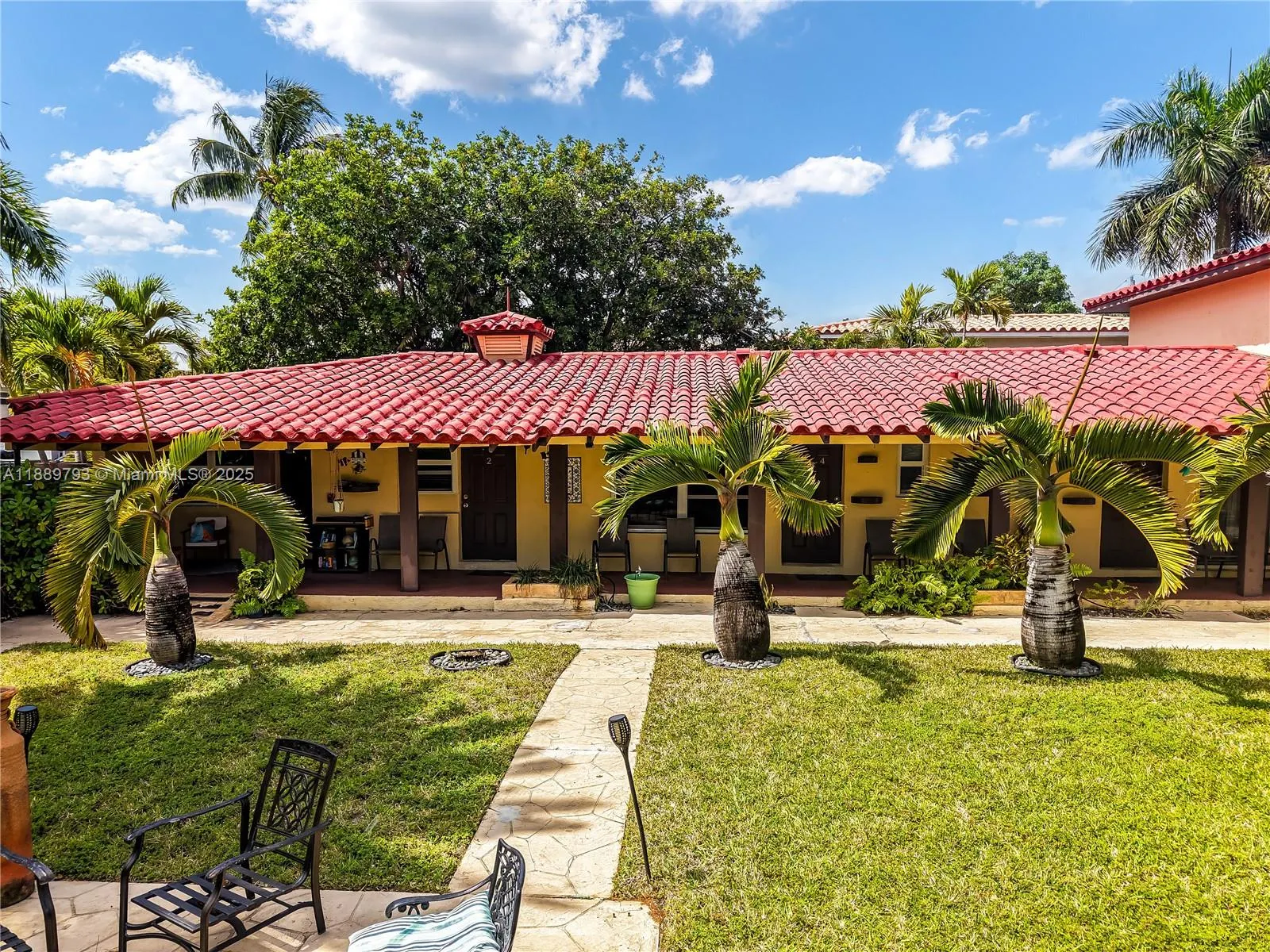 2625 NE 13th Ct