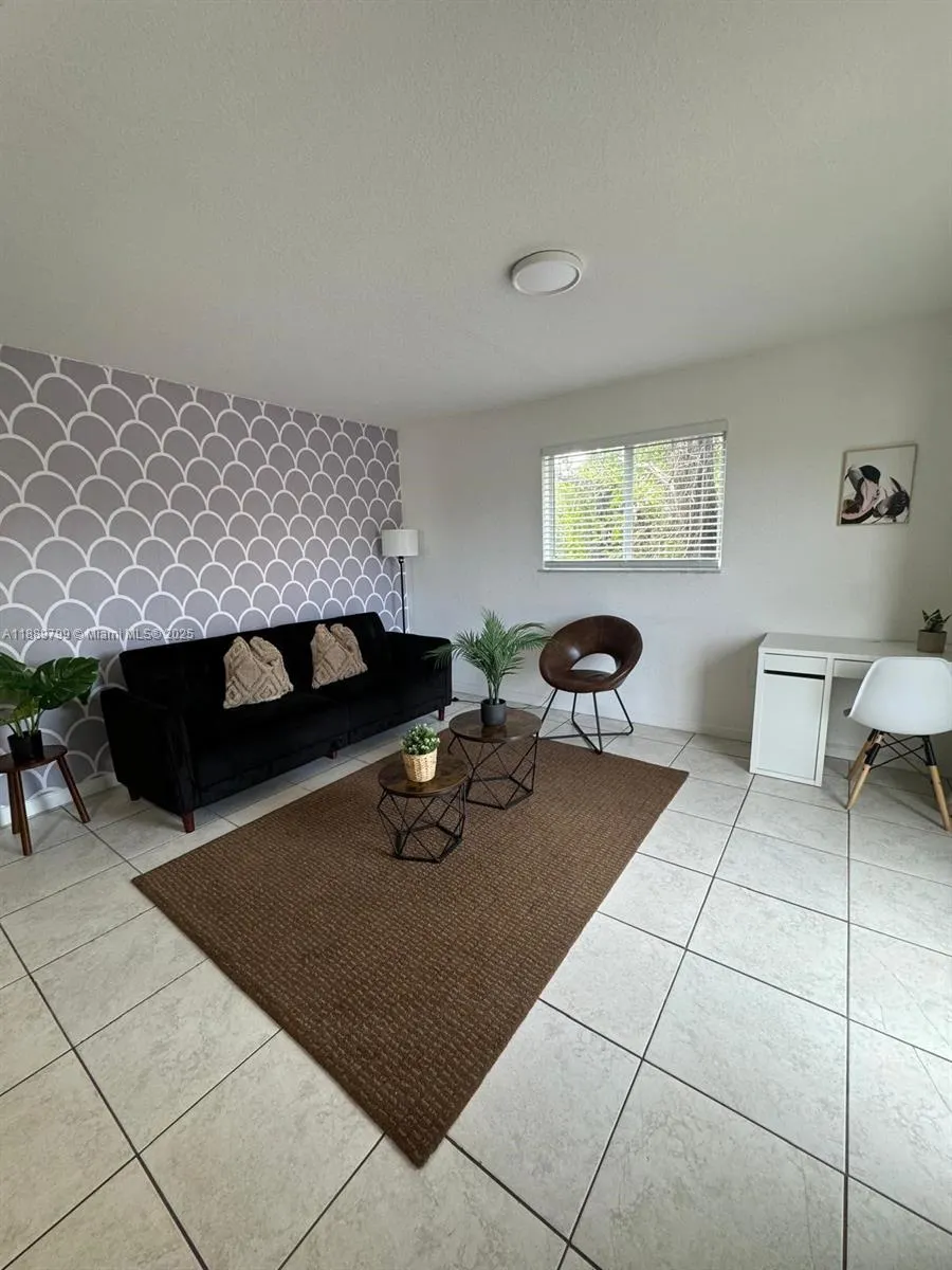 328 NW 12th Ave, #8