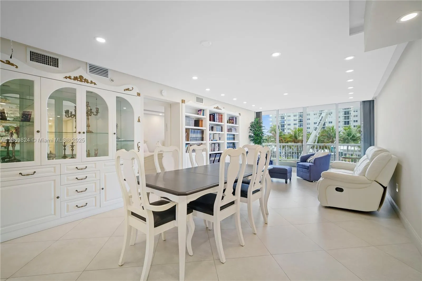 9341 Collins Ave, #205