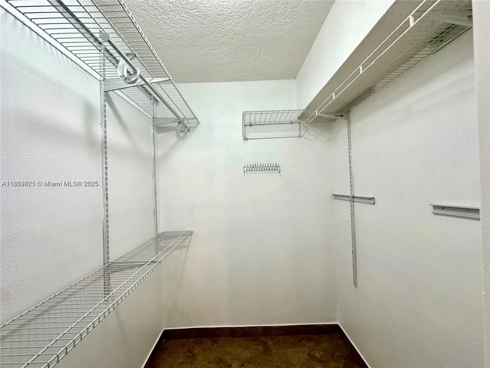 231 SW 116th Ave, #19108