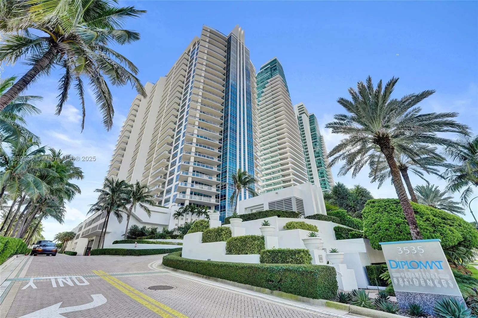 3535 S Ocean Dr, #1703