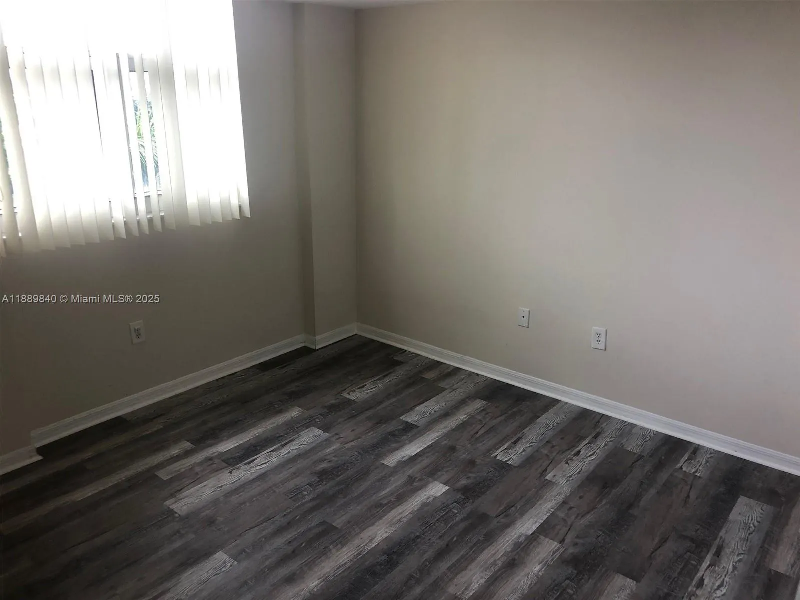 5077 NW 7th St, #617