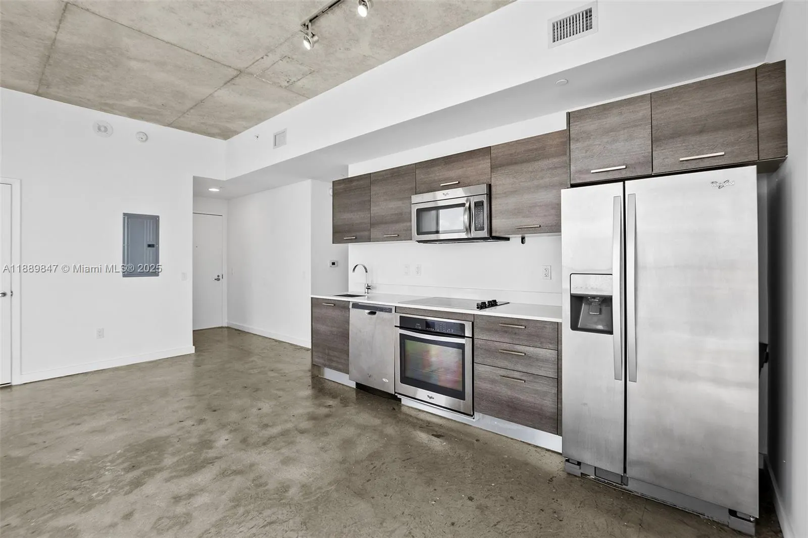 151 SE 1st St, #3511