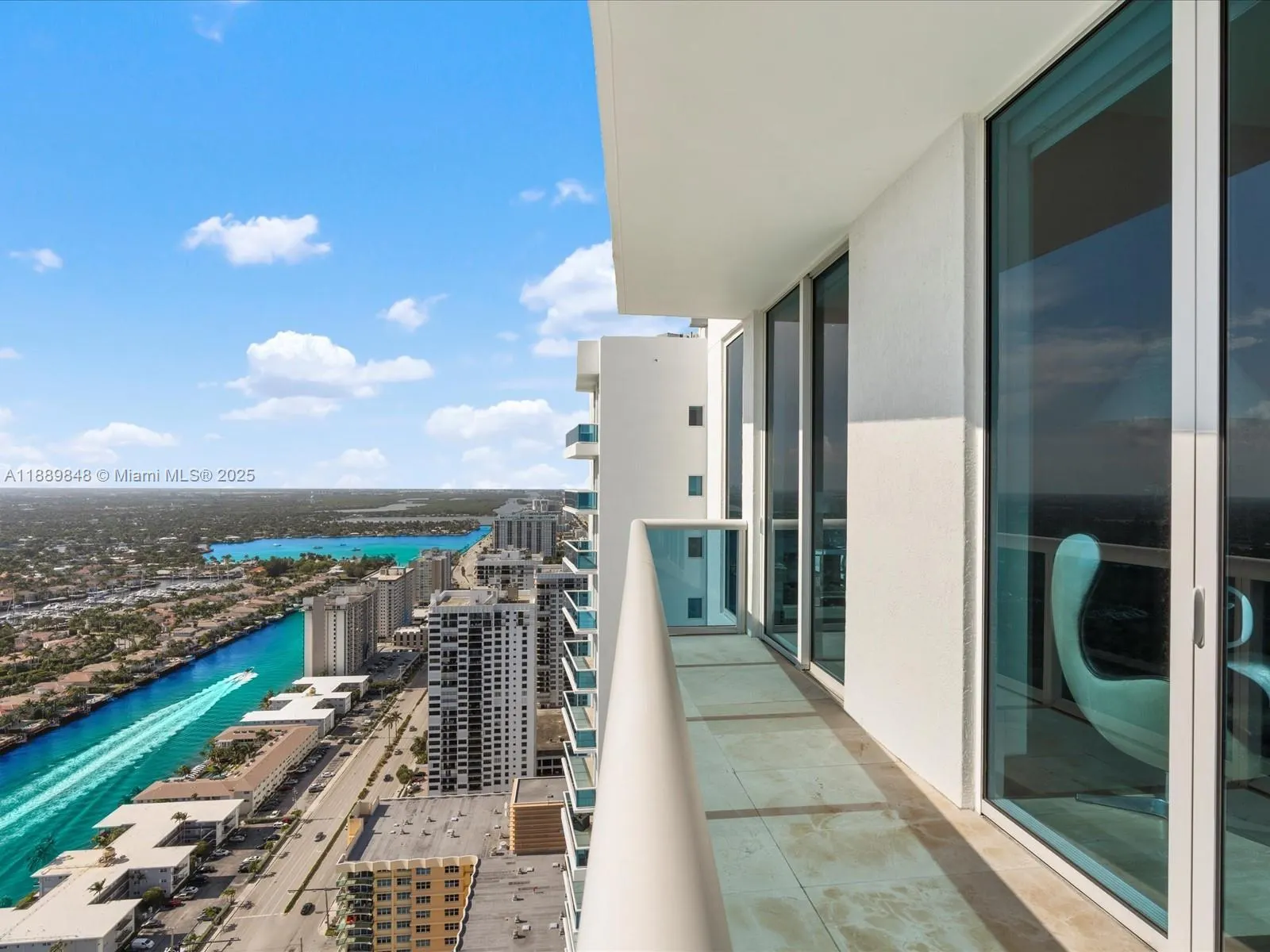 2711 S Ocean Dr, #4005