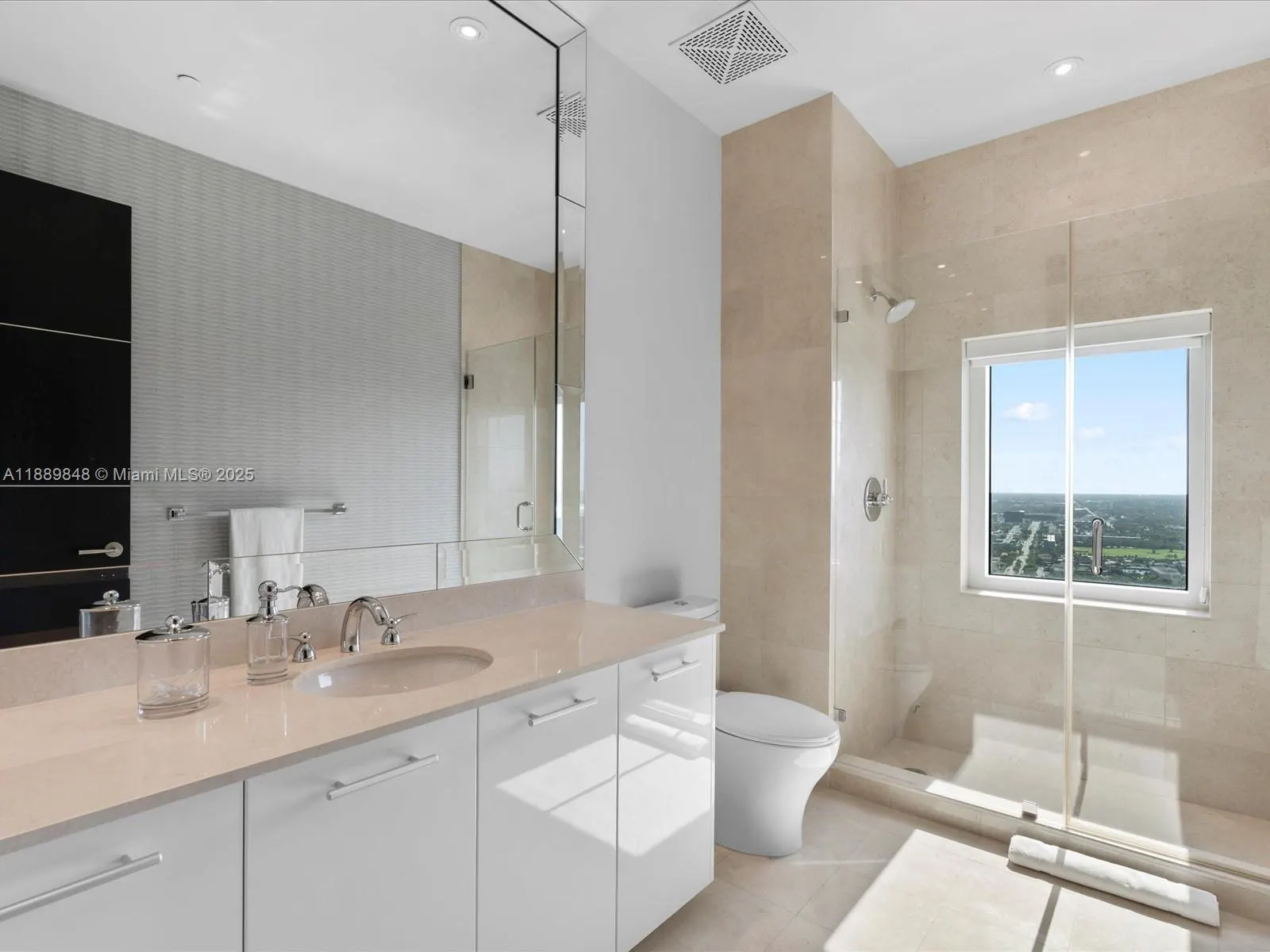 2711 S Ocean Dr, #4005