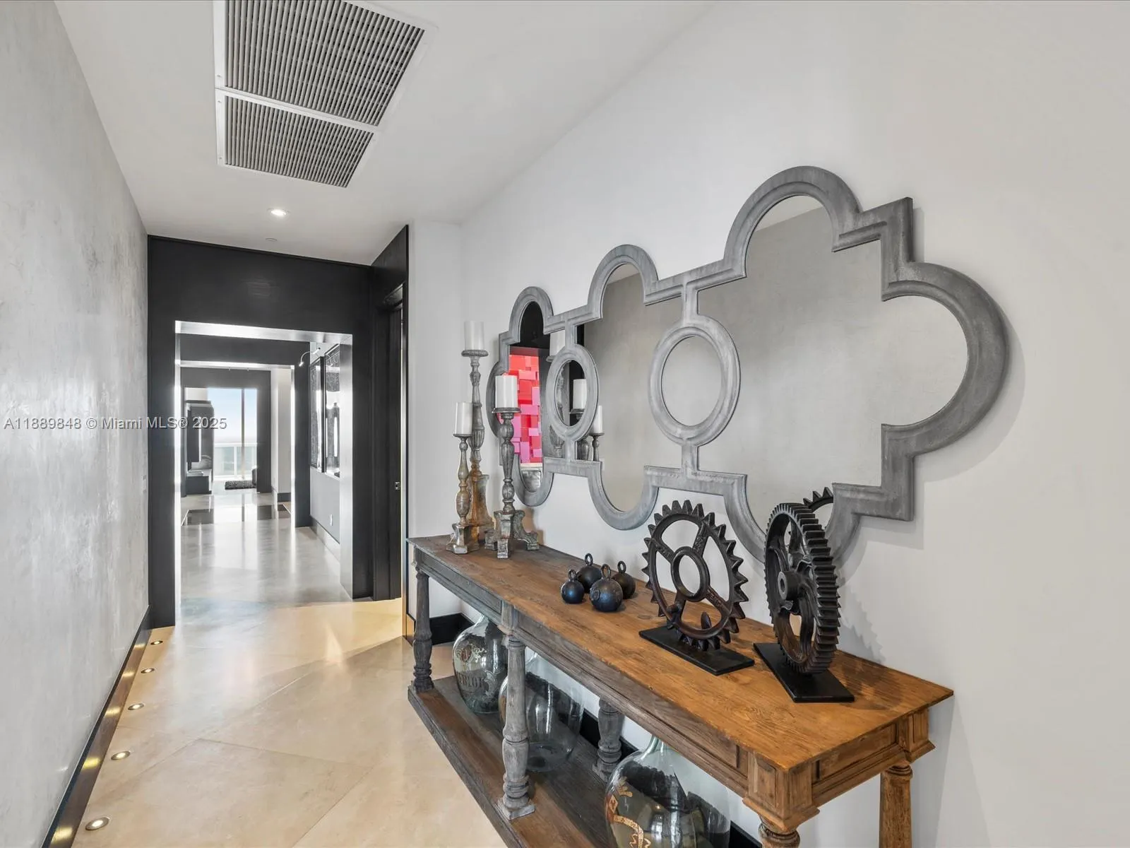2711 S Ocean Dr, #4005