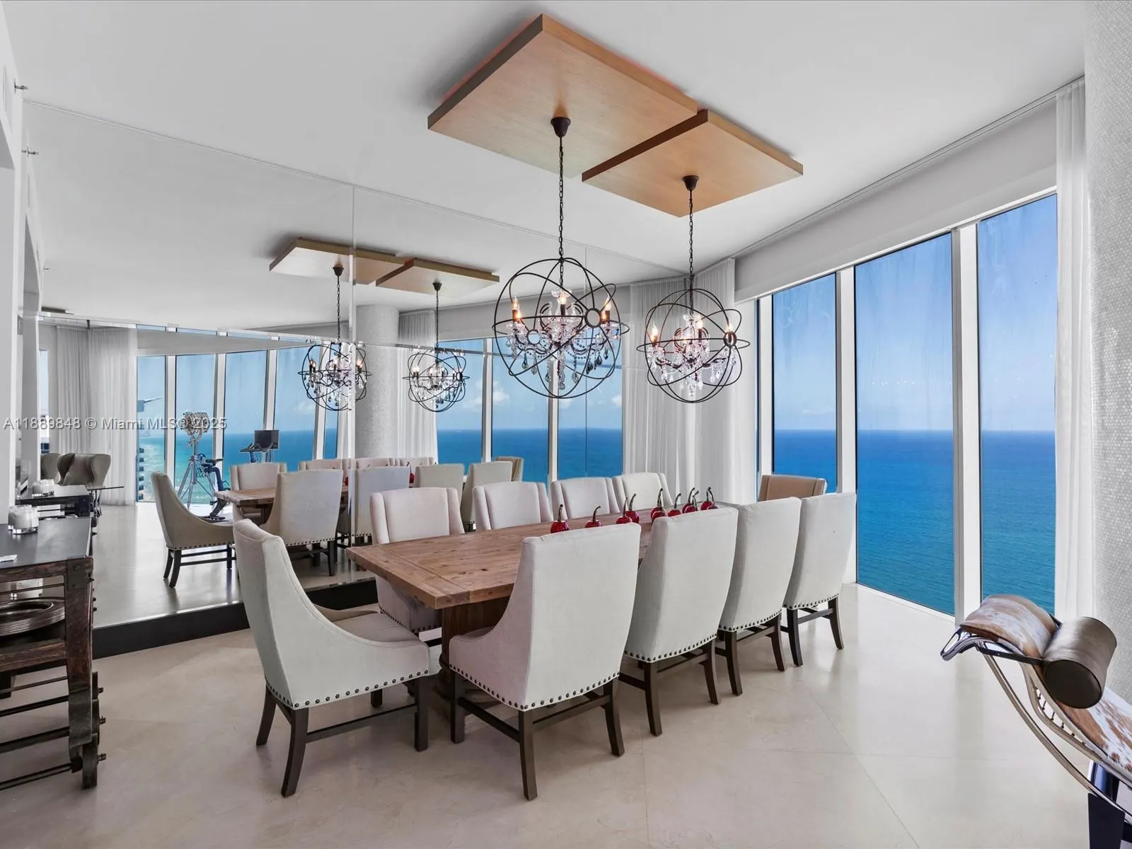 2711 S Ocean Dr, #4005