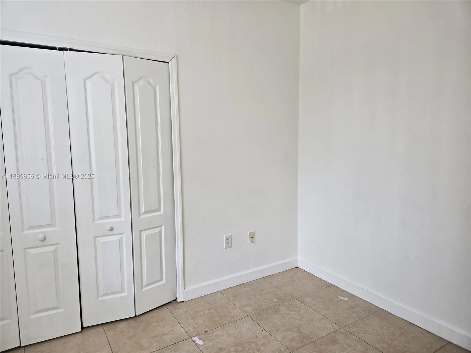 2758 SE 17th Ave, #203