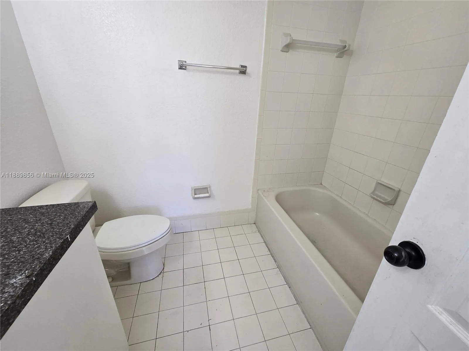 2758 SE 17th Ave, #203
