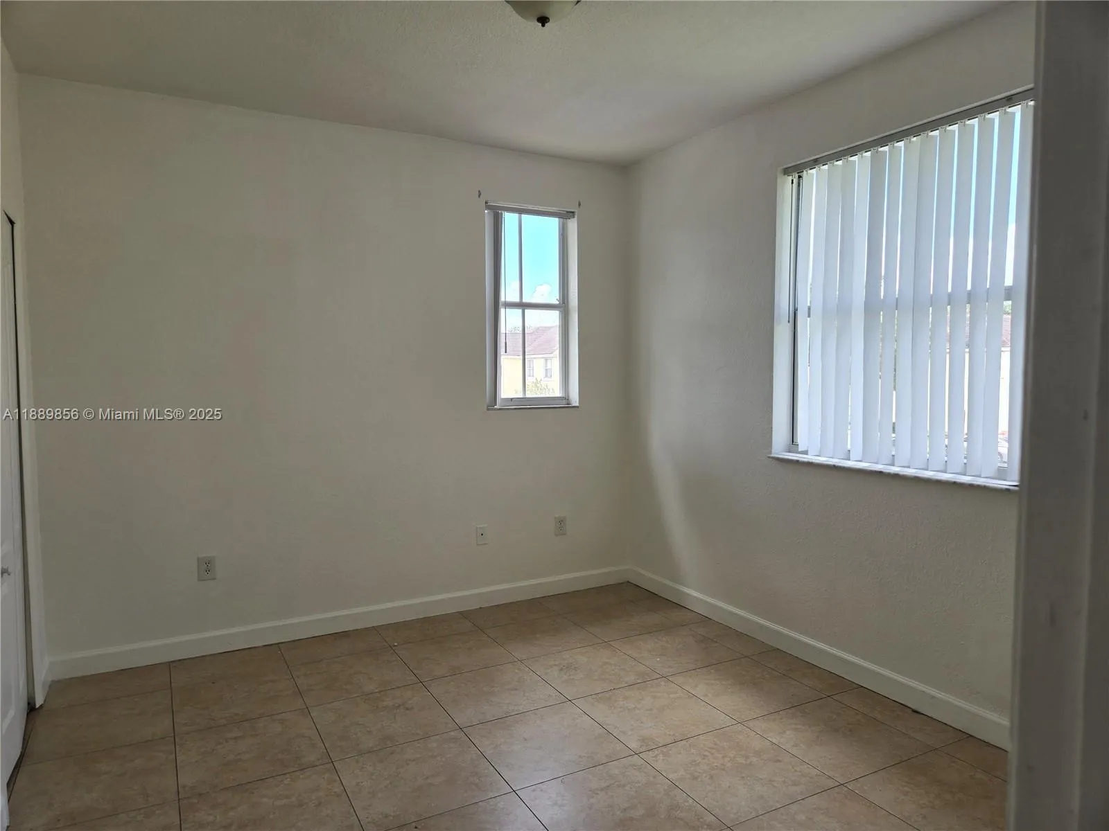 2758 SE 17th Ave, #203