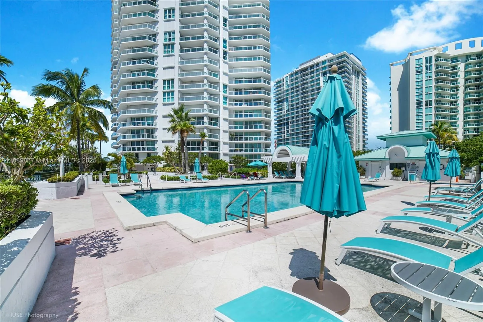 16500 Collins Ave, #1751