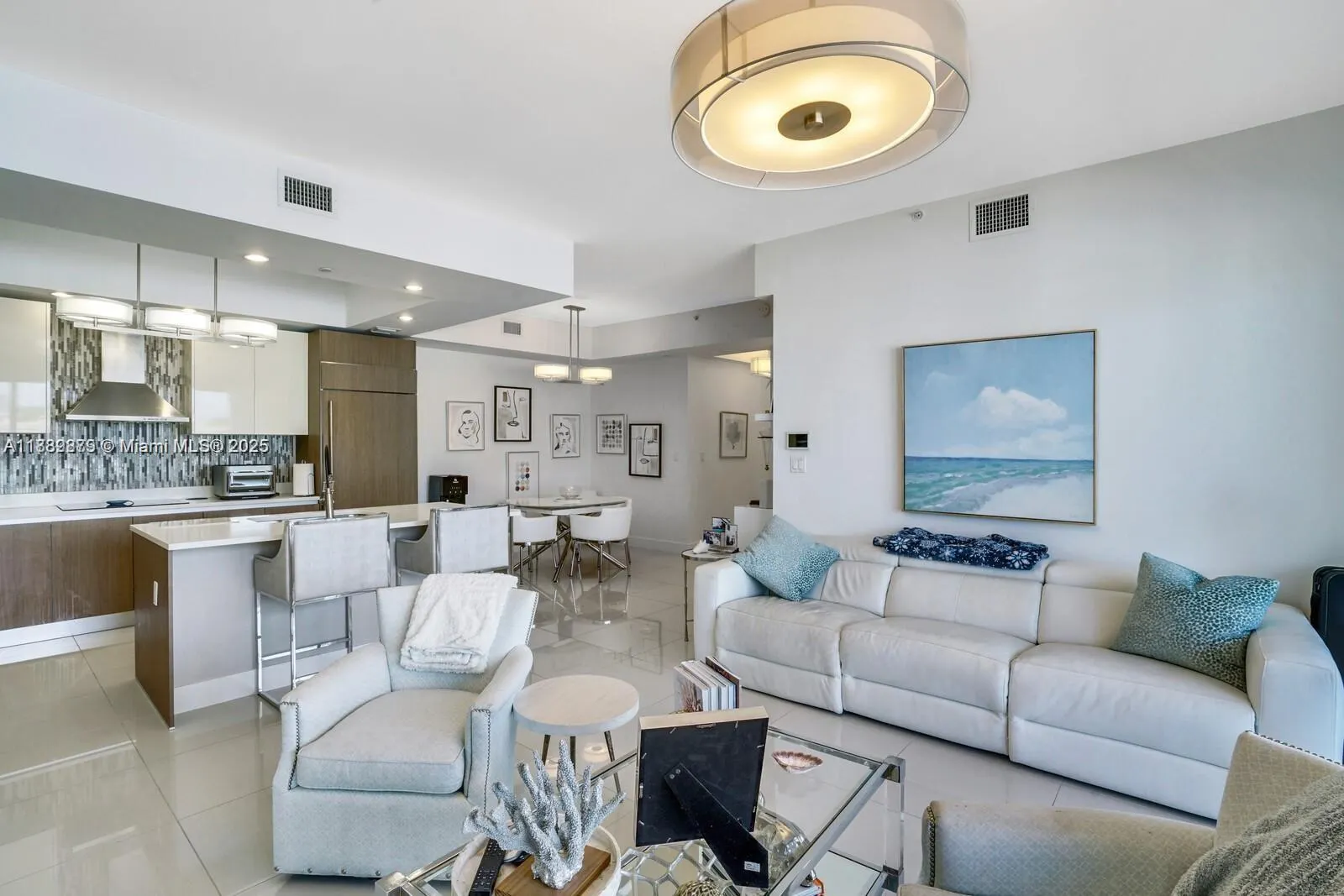 1200 Hillsboro Mile, #1303